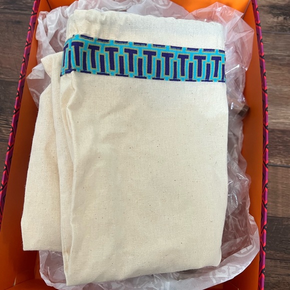 Tory Burch Elodie sandal, size 9 - Picture 12 of 14